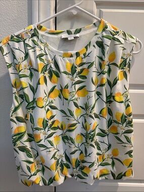 Marc New York White Sleeveless Top with Yellow Lemon Print